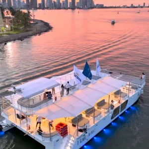 Atardecer en Catamarán Flamante – Cartagena