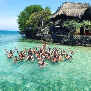 Isla del Pirata – Pasadía Premium en el Corazón del Caribe